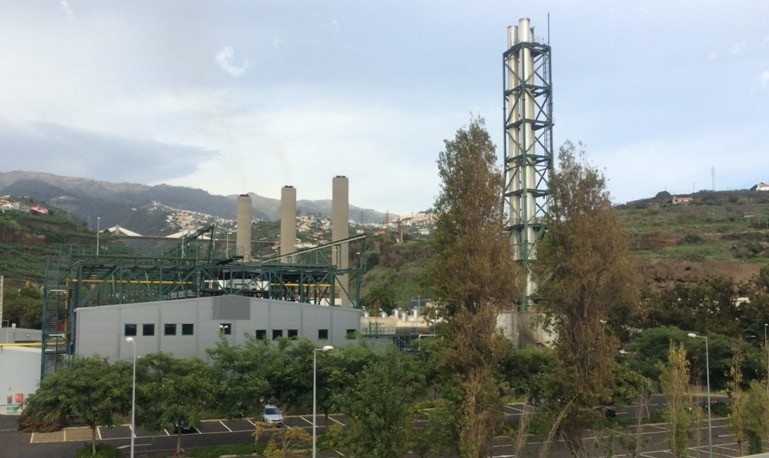 Heizöl-Kraftwerk auf Madeira westlich von Funchal. Foto: Urbansky